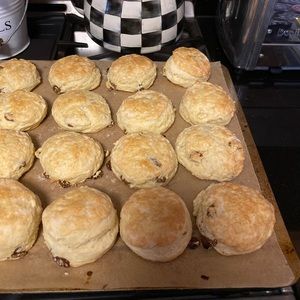 Meet your Posher, Basma